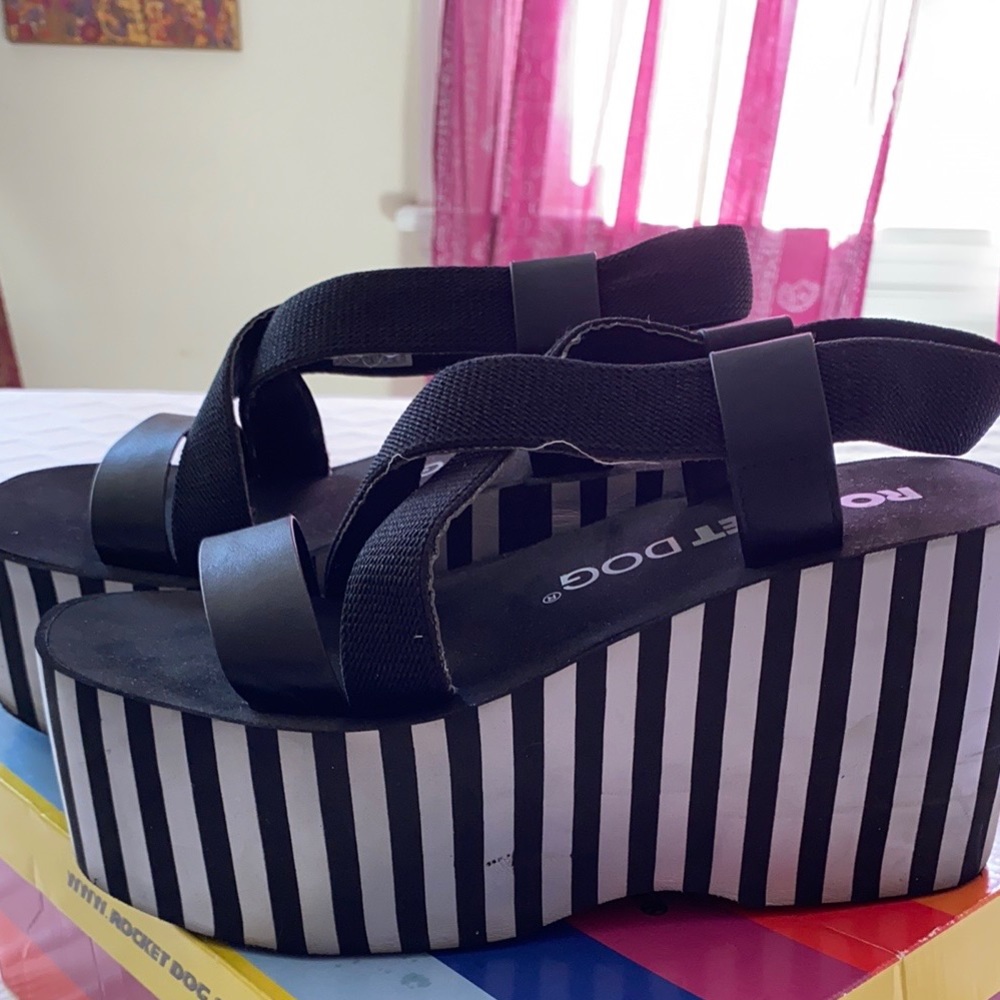 Rocket Dog striped platforms.